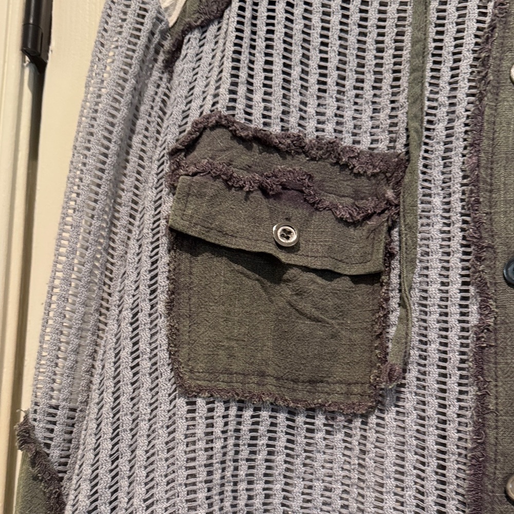 POL women’s Two-Tone crochet like Hooded Utility Jacket in Gray and Olive NWOT - Picture 3 of 16